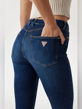 Guess 1981 Skinny Reborn Denim